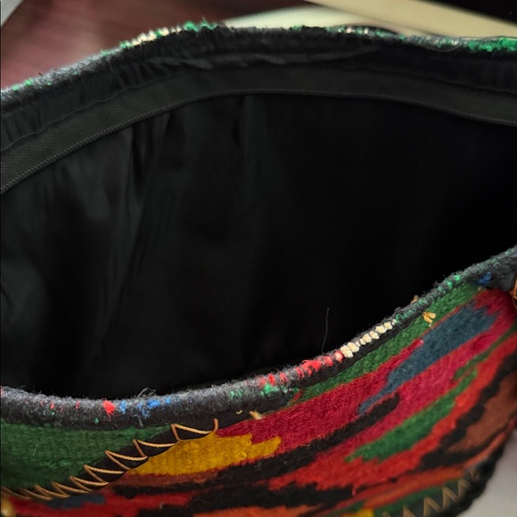 Colorful Geometric Patterned Women's Rug Bag - Picture 3 of 8